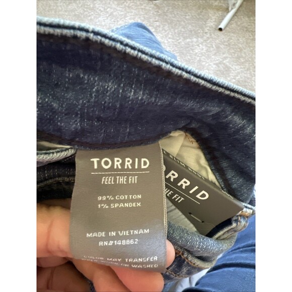Torrid Women's Jeans Mid-Rise Slim Boot Vintage Stretch Size 30S Blue Denim NWT - Picture 15 of 16